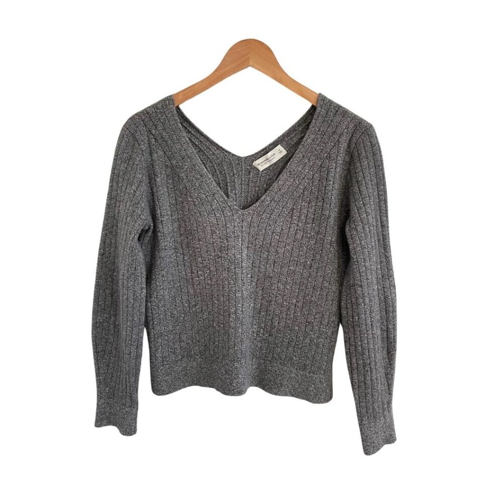Abercrombie & Fitch Heather Gray V-Neck Sweater